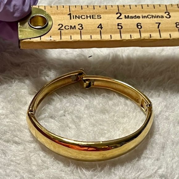 Classic Gold Tone Metal Hinged Closure Bangle Bracelet - Picture 7 of 7
